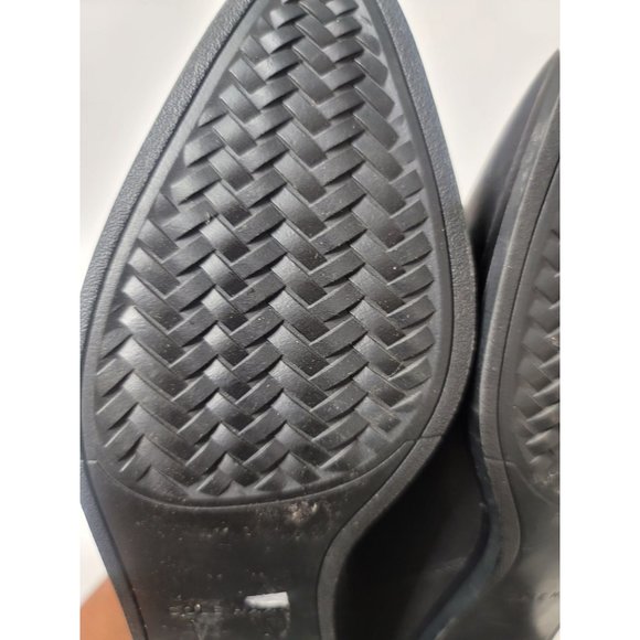 Cole Haan Black Leather Marine Pointed Toe Chelsea Ankle Booties SZ 6 - Picture 8 of 15